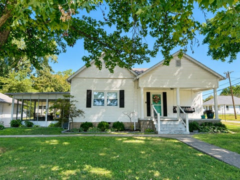 Photo of 302 James Street, Carterville, IL 62918 (MLS # 12748554)
