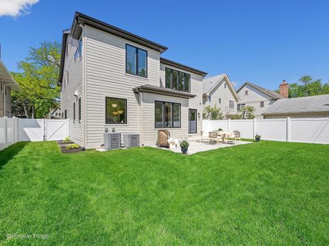 Tiny photo for 3825 Lawn Avenue, Western Springs, IL 60558 (MLS # 12640971)