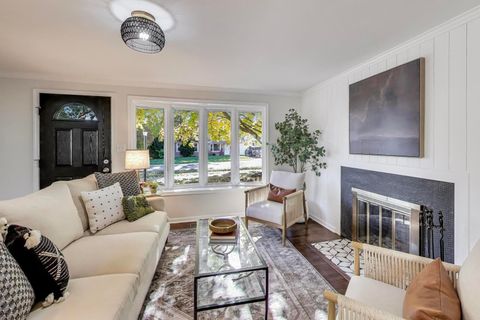 Tiny photo for 1321 W Liberty Drive, Wheaton, IL 60187 (MLS # 12527821)