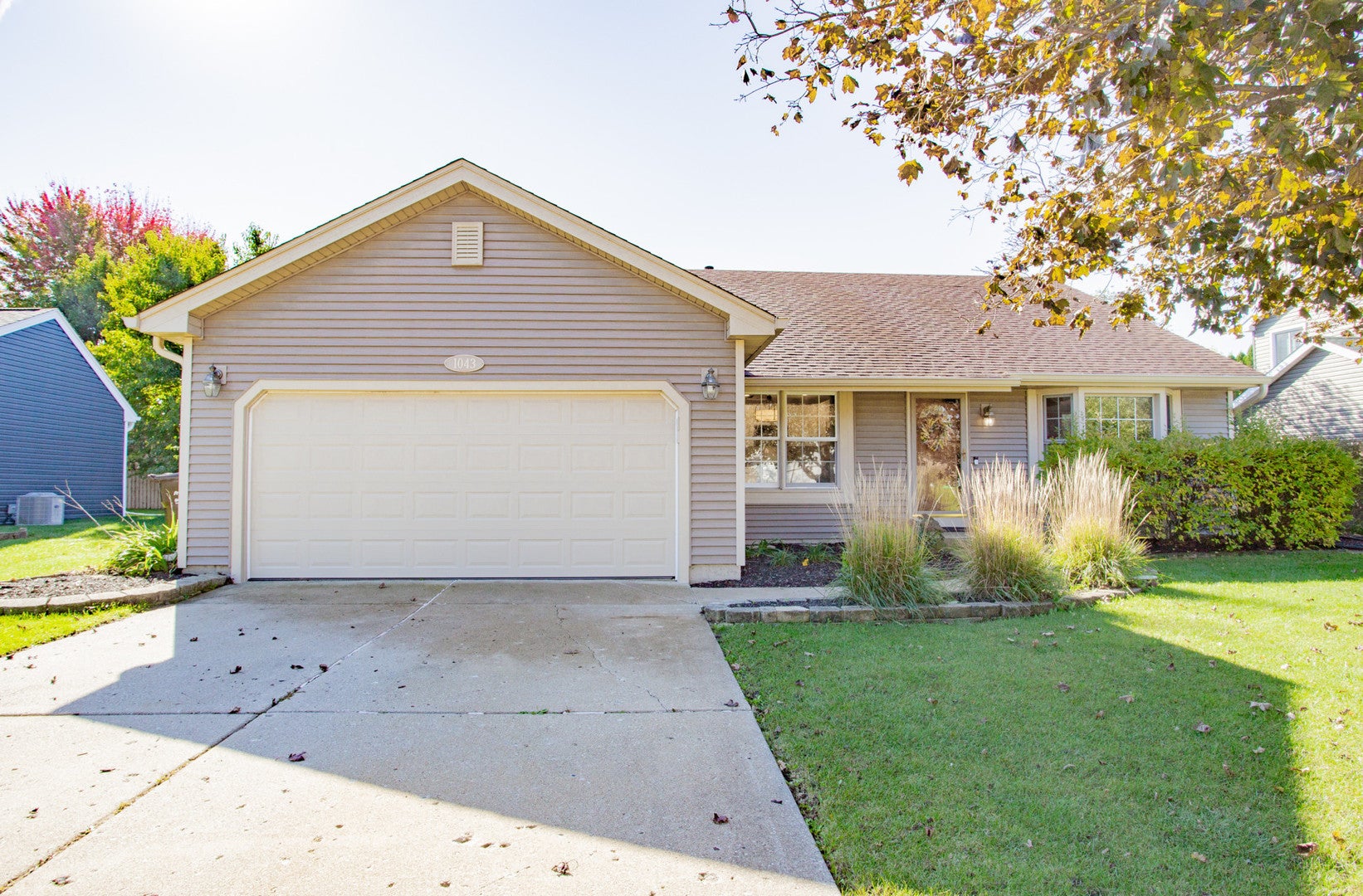 1043 Plum Tree Drive, Crystal Lake, IL 60014 | MLS 12784692 | Listing ...