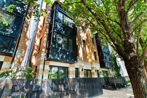 Photo of 2235 N Lister Avenue #102, Chicago, IL 60614 (MLS # 12754764)