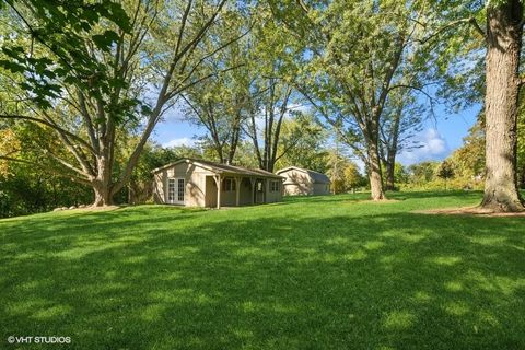 Tiny photo for 65 ROUND BARN Road, Barrington Hills, IL 60010 (MLS # 12518194)