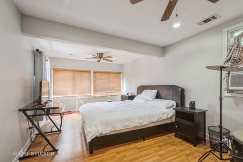 Tiny photo for 2614 W Morse Avenue, Chicago, IL 60645 (MLS # 12357182)