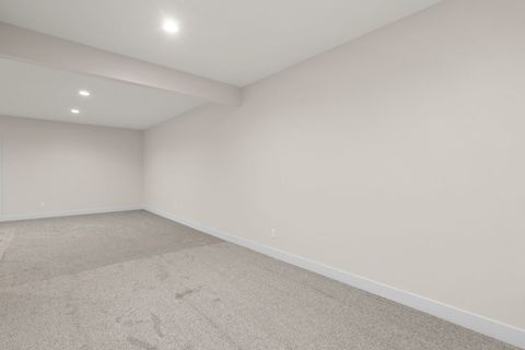 Tiny photo for 604 15TH Street N, Le Claire, IA 52753 (MLS # 12569988)