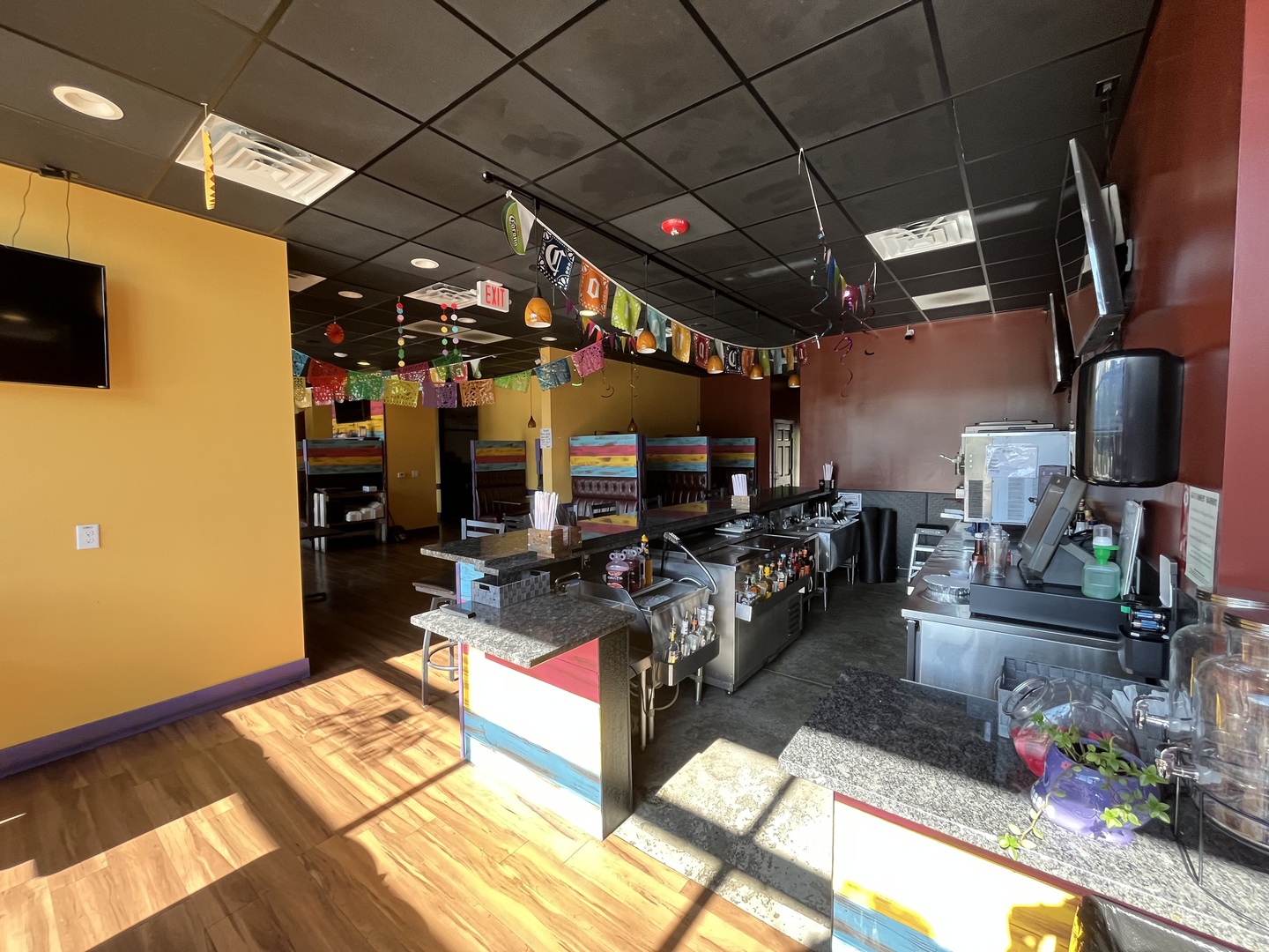 1005 S Neil Street 3