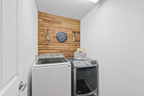 Tiny photo for 2003 Macintosh Lane, Monticello, IL 61856 (MLS # 12596440)