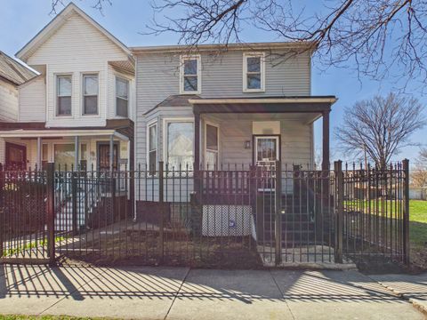 Photo of 7122 S Champlain Avenue, Chicago, IL 60619 (MLS # 12611103)