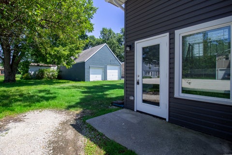 Tiny photo for 19109 Wentworth Avenue, Lansing, IL 60438 (MLS # 12727120)