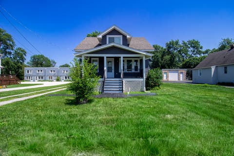Photo of 19109 Wentworth Avenue, Lansing, IL 60438 (MLS # 12727120)