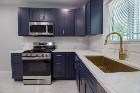 Tiny photo for 19109 Wentworth Avenue, Lansing, IL 60438 (MLS # 12727120)
