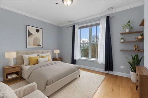 Tiny photo for 2811 N Bell Avenue #202, Chicago, IL 60618 (MLS # 12525065)