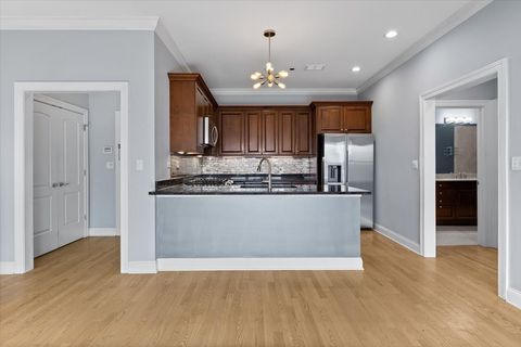 Tiny photo for 2811 N Bell Avenue #202, Chicago, IL 60618 (MLS # 12525065)