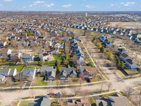 Tiny photo for 2132 Colonial Street, Aurora, IL 60503 (MLS # 12600878)