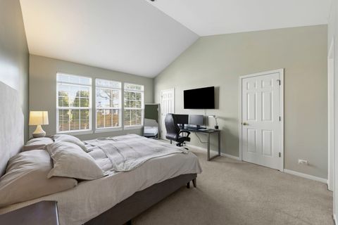 Tiny photo for 2132 Colonial Street, Aurora, IL 60503 (MLS # 12600878)