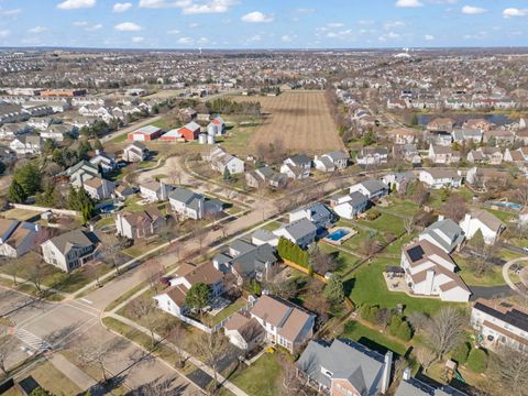 Tiny photo for 2132 Colonial Street, Aurora, IL 60503 (MLS # 12600878)