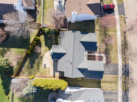 Tiny photo for 2132 Colonial Street, Aurora, IL 60503 (MLS # 12600878)