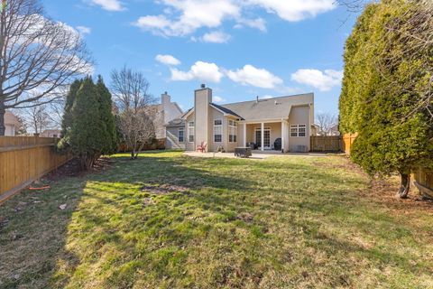 Tiny photo for 2132 Colonial Street, Aurora, IL 60503 (MLS # 12600878)