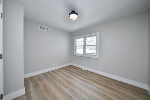 Tiny photo for 5740 Ridgewood Drive, Western Springs, IL 60558 (MLS # 12545740)