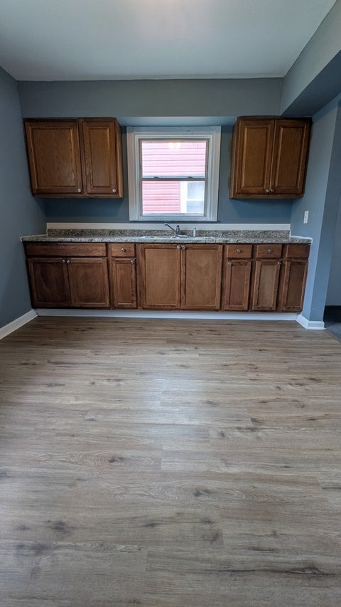 Tiny photo for 14136 S Hoxie Avenue, Burnham, IL 60633 (MLS # 12661997)