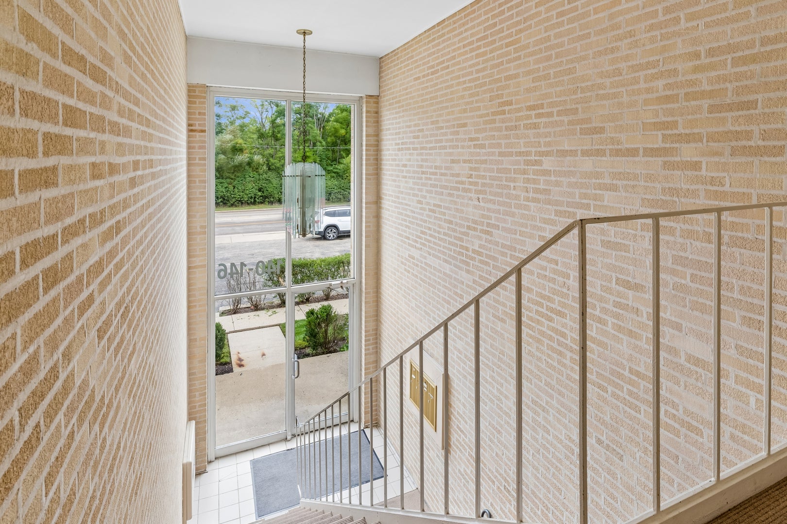 140 Green Bay Road 2