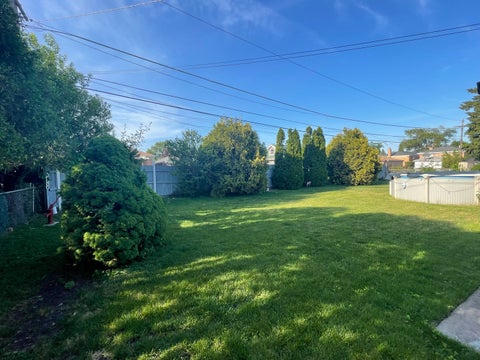 Tiny photo for 5620 W 83rd Street, Burbank, IL 60459 (MLS # 12728067)