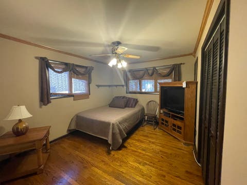 Tiny photo for 5620 W 83rd Street, Burbank, IL 60459 (MLS # 12728067)