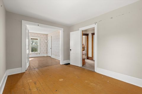 Tiny photo for 954 N 2401st Road, Ottawa, IL 61350 (MLS # 12471000)