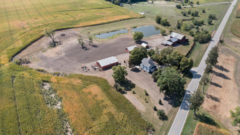 Tiny photo for 954 N 2401st Road, Ottawa, IL 61350 (MLS # 12471000)