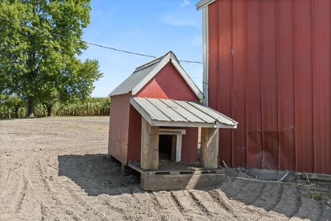 Tiny photo for 954 N 2401st Road, Ottawa, IL 61350 (MLS # 12471000)