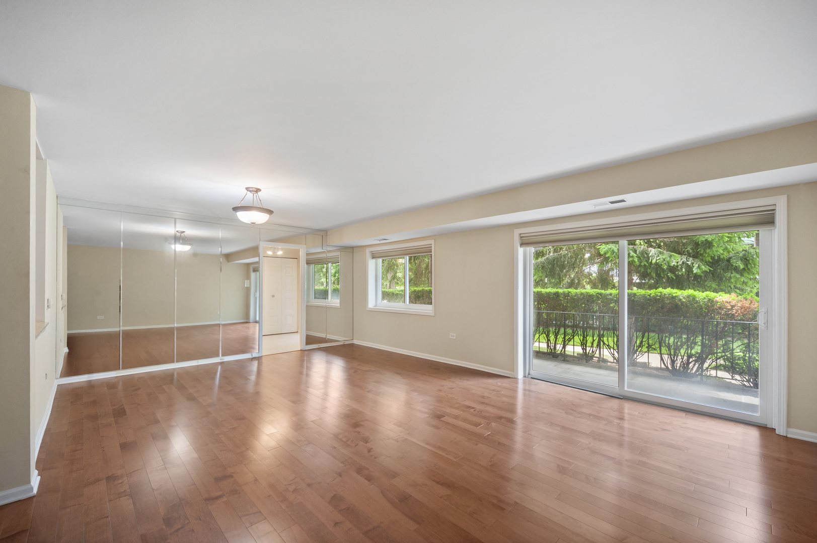 4949 Golf Road 101