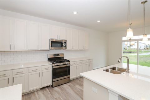 Tiny photo for 23250 W Tenny Street, Plainfield, IL 60585 (MLS # 12545038)