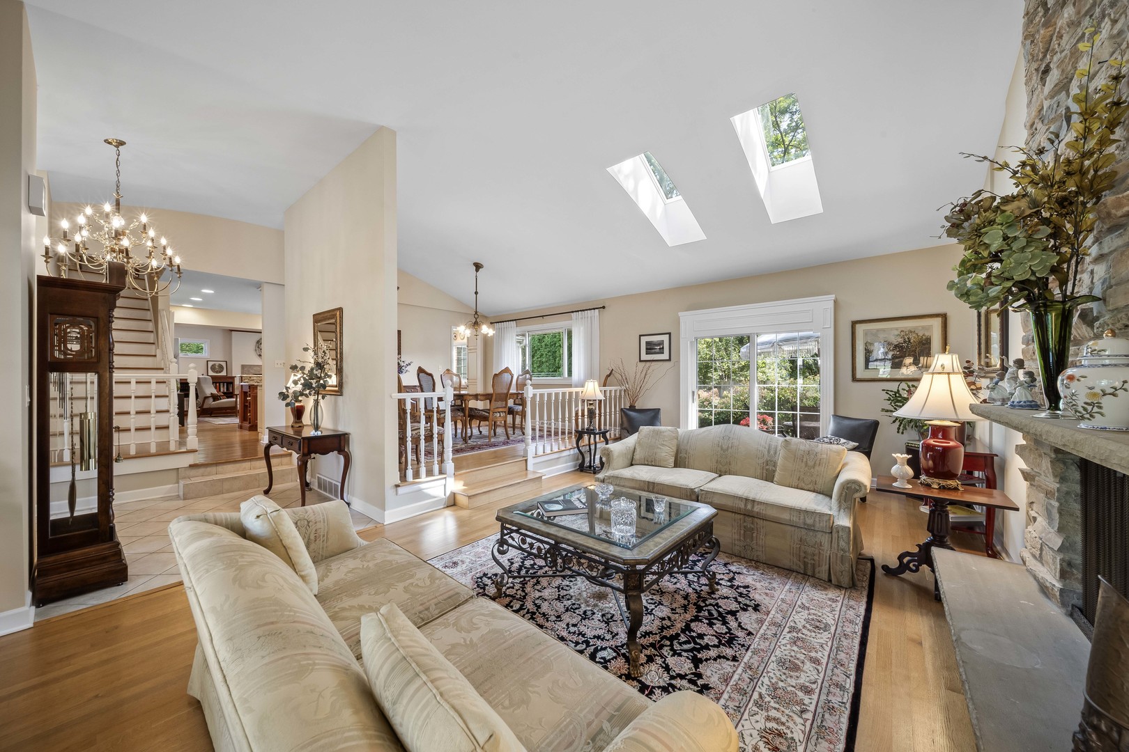 1943 Sunnyside Circle