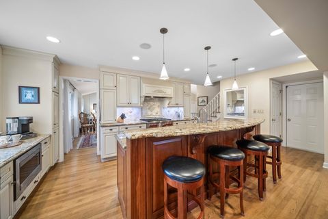 Tiny photo for 1943 Sunnyside Circle, Northbrook, IL 60062 (MLS # 12427225)