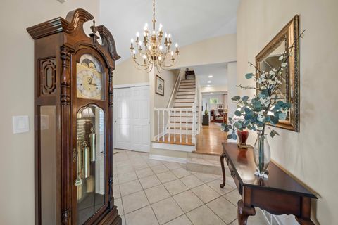 Tiny photo for 1943 Sunnyside Circle, Northbrook, IL 60062 (MLS # 12427225)