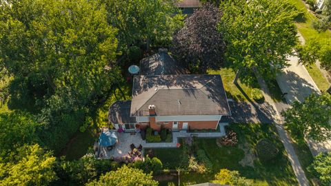 Tiny photo for 1943 Sunnyside Circle, Northbrook, IL 60062 (MLS # 12427225)