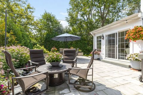 Tiny photo for 1943 Sunnyside Circle, Northbrook, IL 60062 (MLS # 12427225)