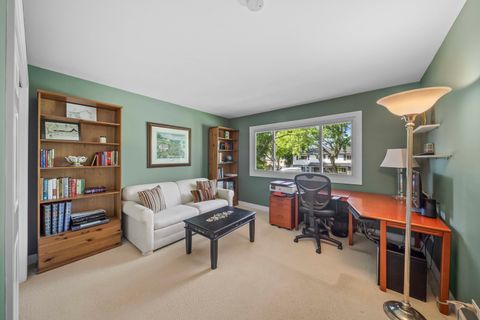 Tiny photo for 1943 Sunnyside Circle, Northbrook, IL 60062 (MLS # 12427225)