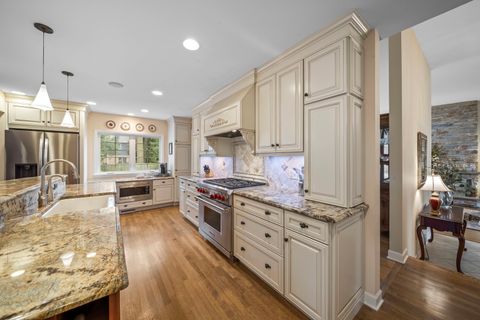 Tiny photo for 1943 Sunnyside Circle, Northbrook, IL 60062 (MLS # 12427225)