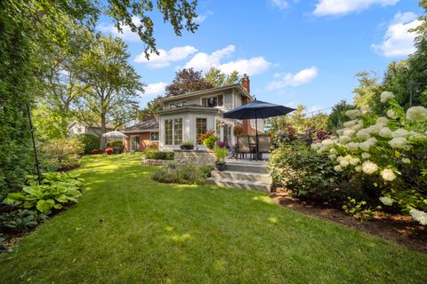 Tiny photo for 1943 Sunnyside Circle, Northbrook, IL 60062 (MLS # 12427225)