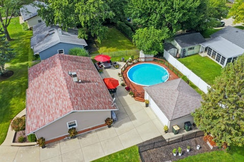 Tiny photo for 382 Maple Lane, Elk Grove Village, IL 60007 (MLS # 12768946)