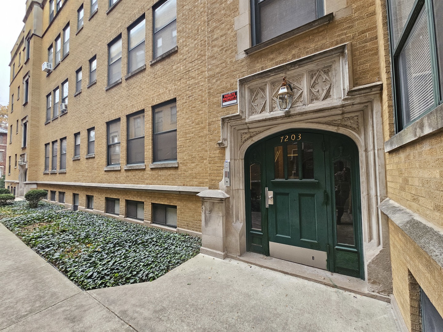 7203 S Yates Boulevard 1A