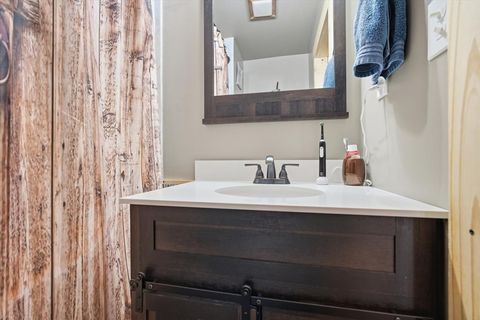 Tiny photo for 709 E Meade Street, Pontiac, IL 61764 (MLS # 12565934)