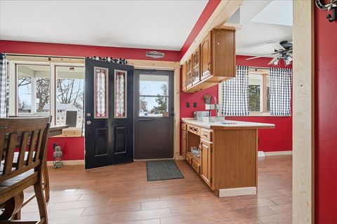 Tiny photo for 709 E Meade Street, Pontiac, IL 61764 (MLS # 12565934)