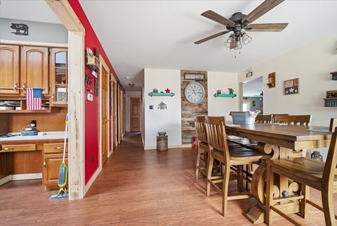 Tiny photo for 709 E Meade Street, Pontiac, IL 61764 (MLS # 12565934)