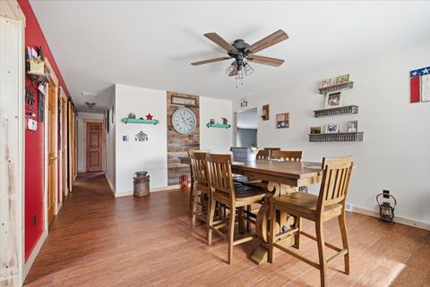 Tiny photo for 709 E Meade Street, Pontiac, IL 61764 (MLS # 12565934)