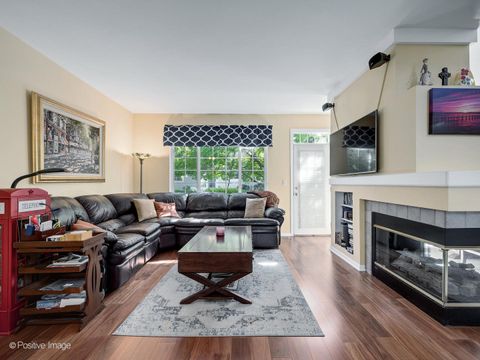 Tiny photo for 31104 Carpenter Court, Warrenville, IL 60555 (MLS # 12497029)