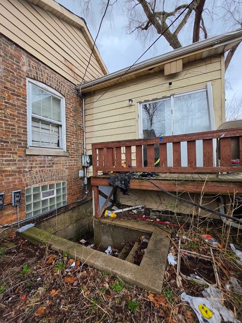 Tiny photo for 14129 S Dearborn Street, Riverdale, IL 60827 (MLS # 12609648)