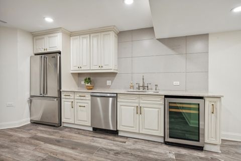 Tiny photo for 4730 S Greenwood Avenue, Chicago, IL 60615 (MLS # 12541443)