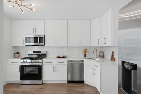 Tiny photo for 2042 Windemere Circle, Schaumburg, IL 60194 (MLS # 12707024)