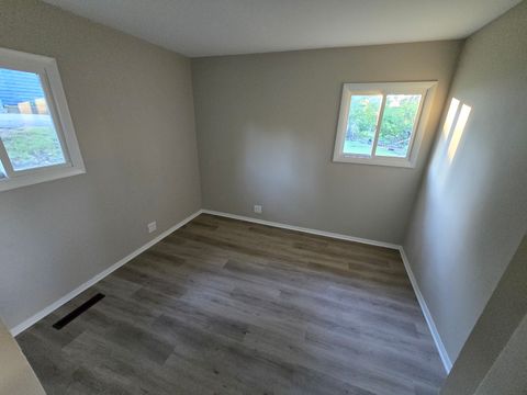 Tiny photo for 60 S Seebert Street, Cary, IL 60013 (MLS # 12491959)